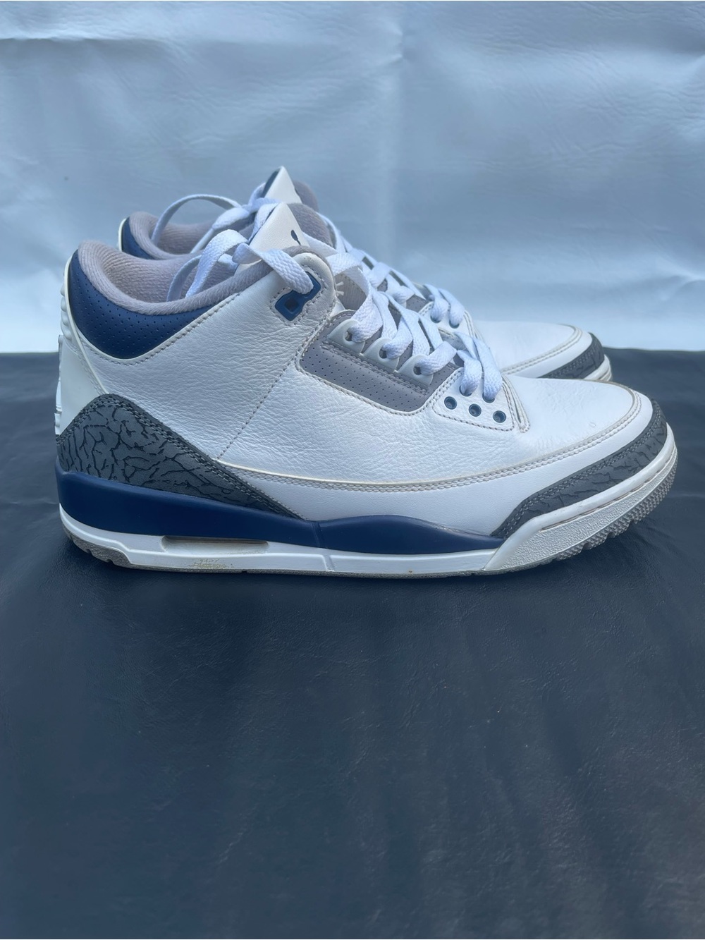 Jordan Air Jordan 3 Retro Midnight Navy White Cement Grey Black 2023 CT8532-140